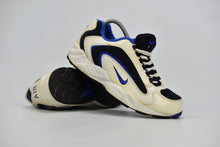 Load image into Gallery viewer, (1996) Nike Air Wings