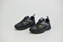 Load image into Gallery viewer, (2004) Nike Air Terra Sebec