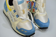 Load image into Gallery viewer, (1986) Asics Lady Gel Lyte