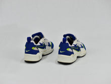 Load image into Gallery viewer, (1997) Nike Air Apprentice