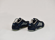 Load image into Gallery viewer, (2001) Adidas Veda