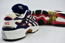 Load image into Gallery viewer, (1998) Asics GT-2030