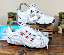 Load image into Gallery viewer, (1999) Adidas Axiom Lo