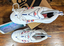 Load image into Gallery viewer, (1999) Adidas Axiom Lo