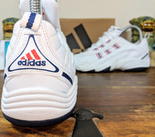 Load image into Gallery viewer, (1999) Adidas Axiom Lo