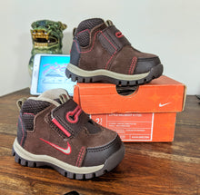 Load image into Gallery viewer, (2006) Nike Little Heliboot