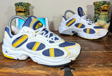 Load image into Gallery viewer, (1998) Adidas Supernova Cushion