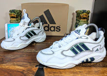 Load image into Gallery viewer, (2000) Adidas Response Trainer